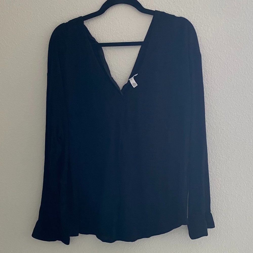 Leith Knotted Back Woven Blouse